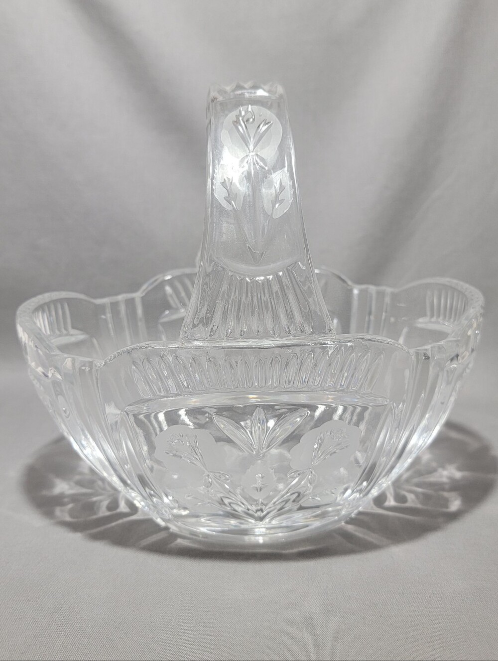 Glass Basket Centerpiece Clear Scalloped Edge Deeply Etched Floral Home Decor
